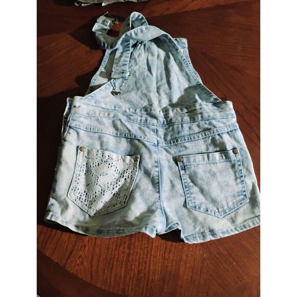 Kids Coveralls - Size: 6        (1140) - Picture 4 of 5